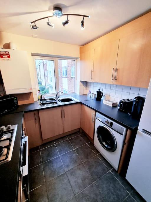 Apartment 9 3/4 Watford  Ngoại thất bức ảnh
